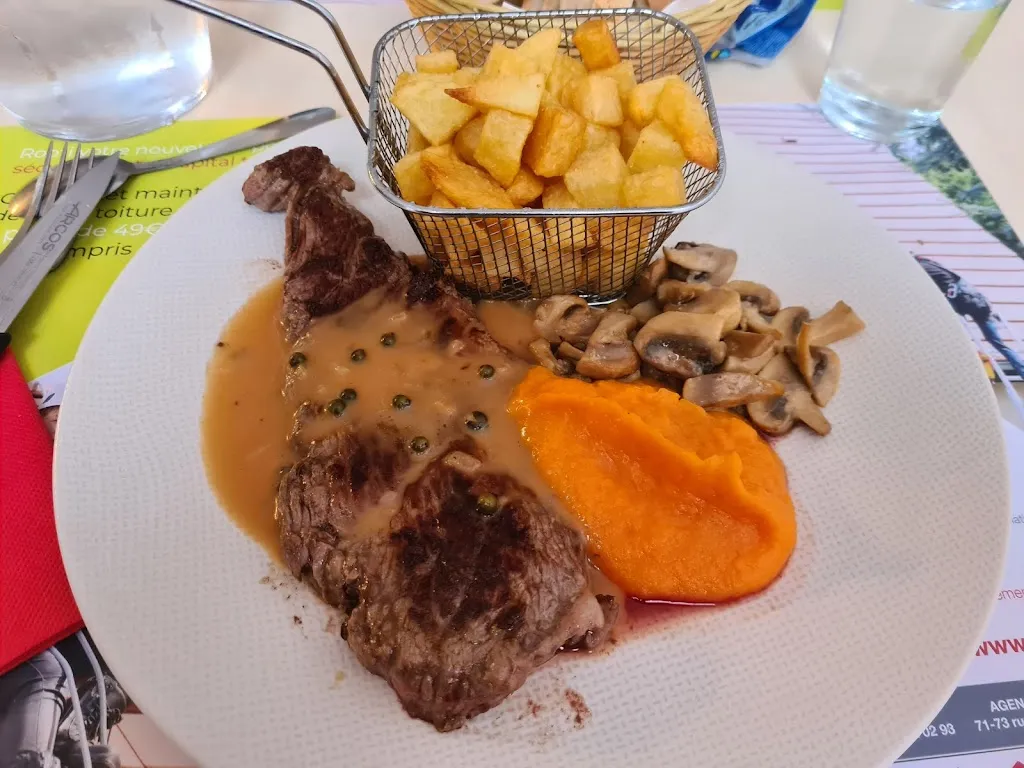 Les P'Tites Bénédictines restaurant in Montargis