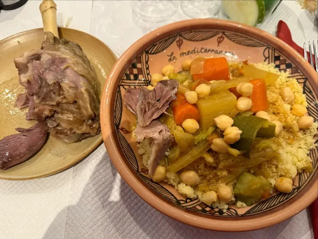 Restaurant LE MEDITERRANEEN_Montargis_slider_image_3