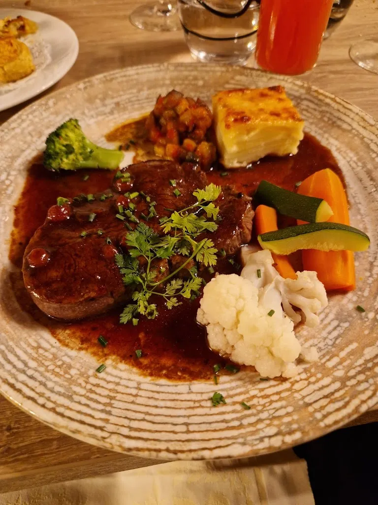 Carolina Pinzon_L'Orangerie de Montargis_Montargis_review