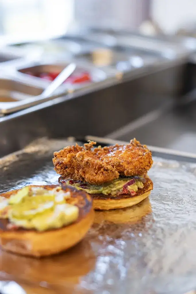 Menu_DEPARTEMENTAL Amilly - POKAORA & GOLDEN BUN - Food court à emporter_Amilly_image_5