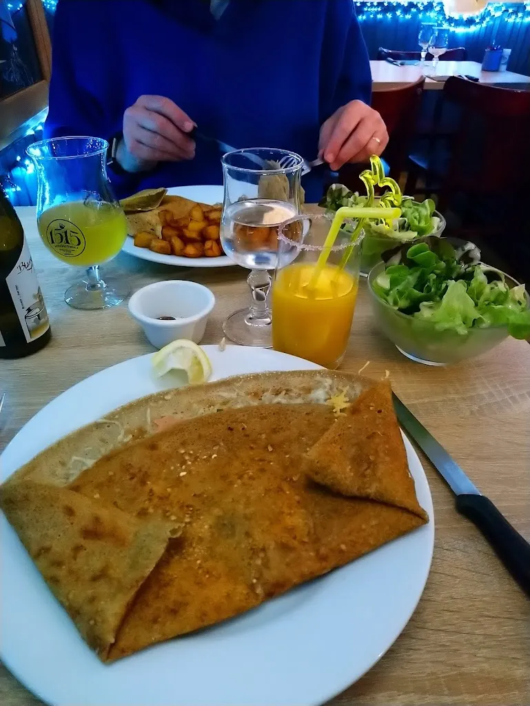 Karen Walker_Aux Montécalvétiens_Château-Renault_recensione