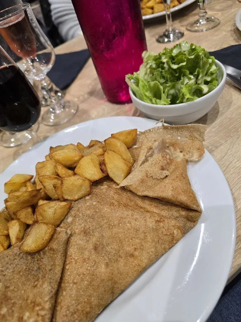 corinne C_Aux Montécalvétiens_Château-Renault_recensione