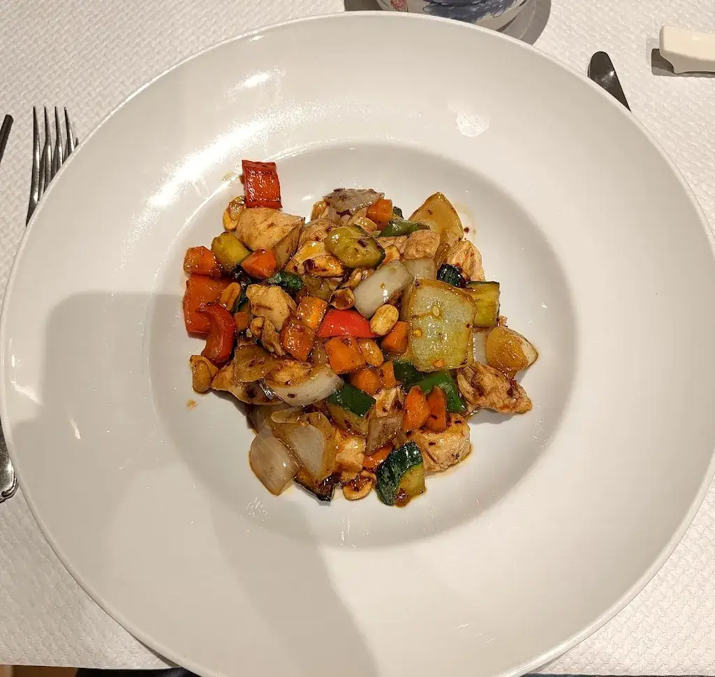 Florian Comte_WEILI ET FAN_Fontaines-sur-Saône_avis