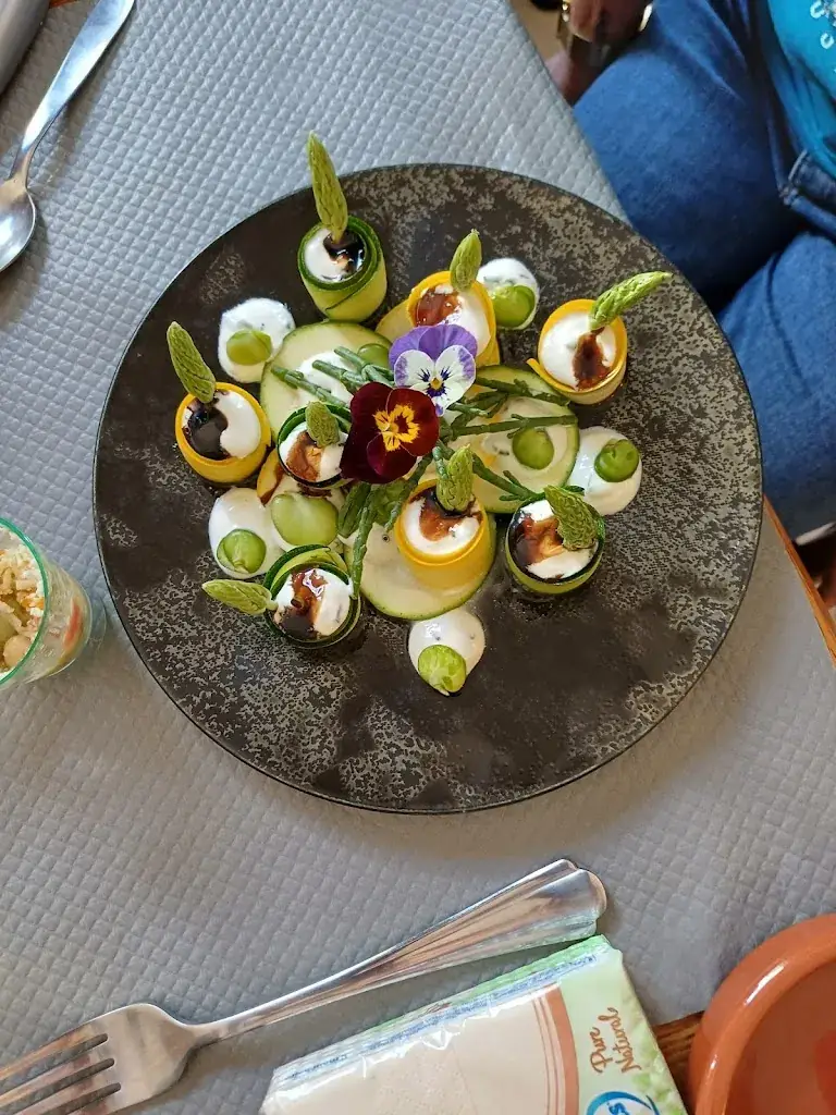 Le Petit Gourmet_Villedômer_slider_image_3