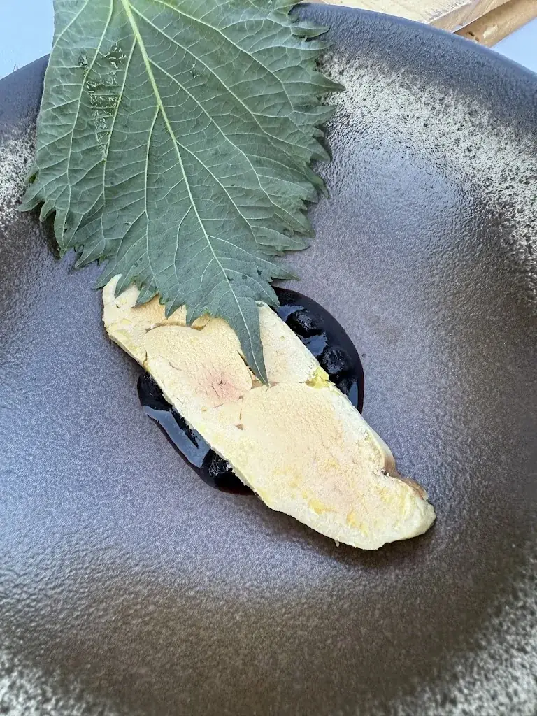 Restaurant L'Instinct de Quentin Touzalin_Cangey_slider_image_3