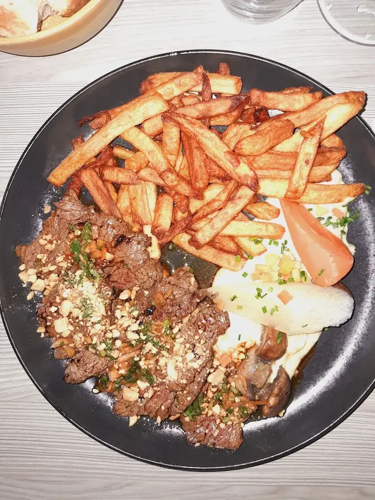 Menü_Le Petit Cabanon_Sathonay-Village_Bild_7