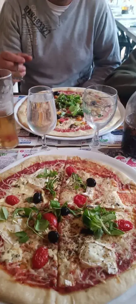 Latyxx_RESTAURANT SAVEUR D'ITALIE Comme au Village_Château-Renault_review