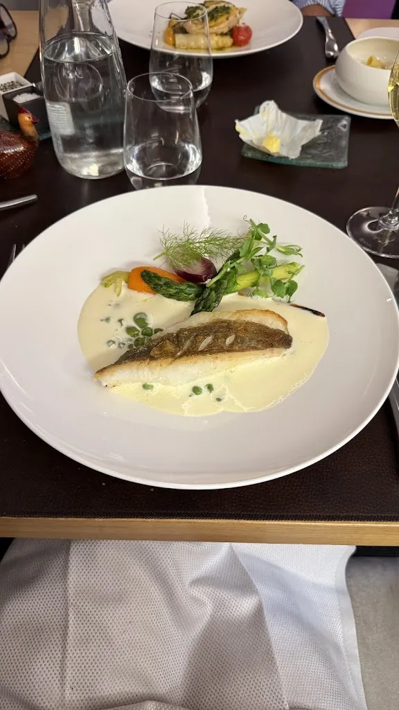 Silvia Frade-Eguaras_L'Aubinière L'-SARL_Saint-Ouen-les-Vignes_review