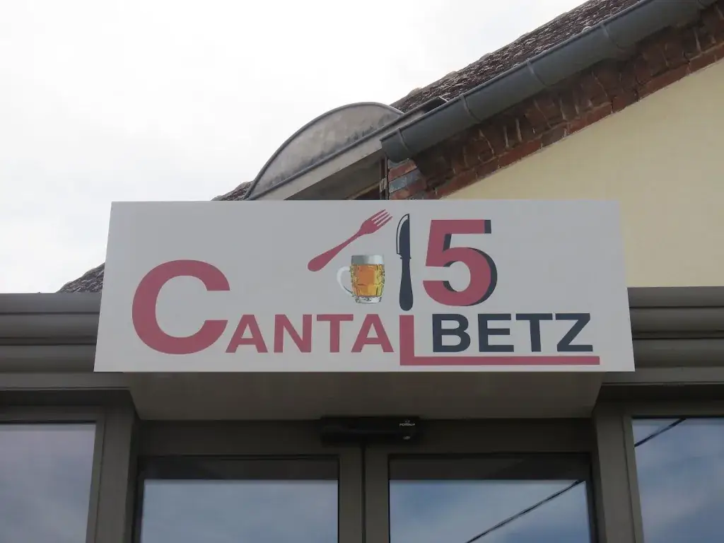 CANTALBETZ restaurant in Bazoches-sur-le-Betz