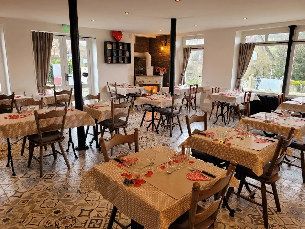 Le Relais Vauban - Restaurant & Chambres d'hôtes_Bazoches_slider_image_1