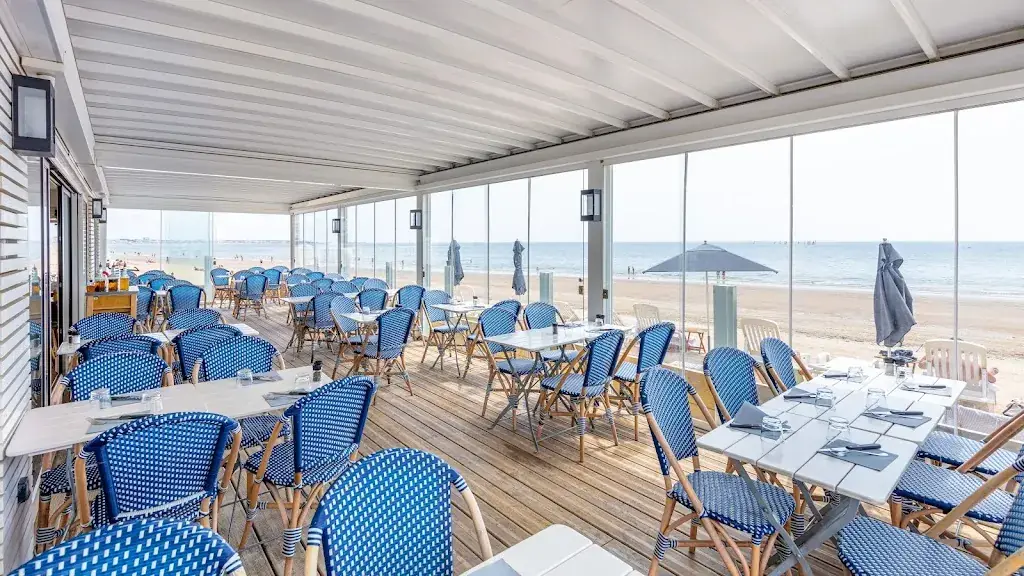 Monica - Le Clan des Mamma, Pizzas & Cocktails - La Baule, Restaurant de plage_Baule-Escoublac_slider_image_1