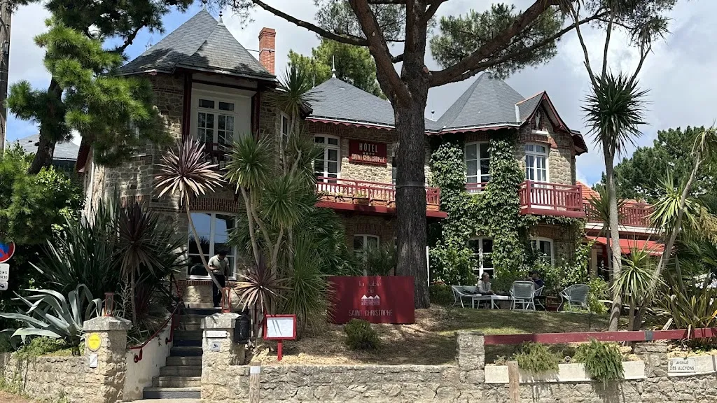 Matthias Stuber_Le Saint-Christophe Hôtel Restaurant Bar Salon de Thé La Baule_Baule-Escoublac_review
