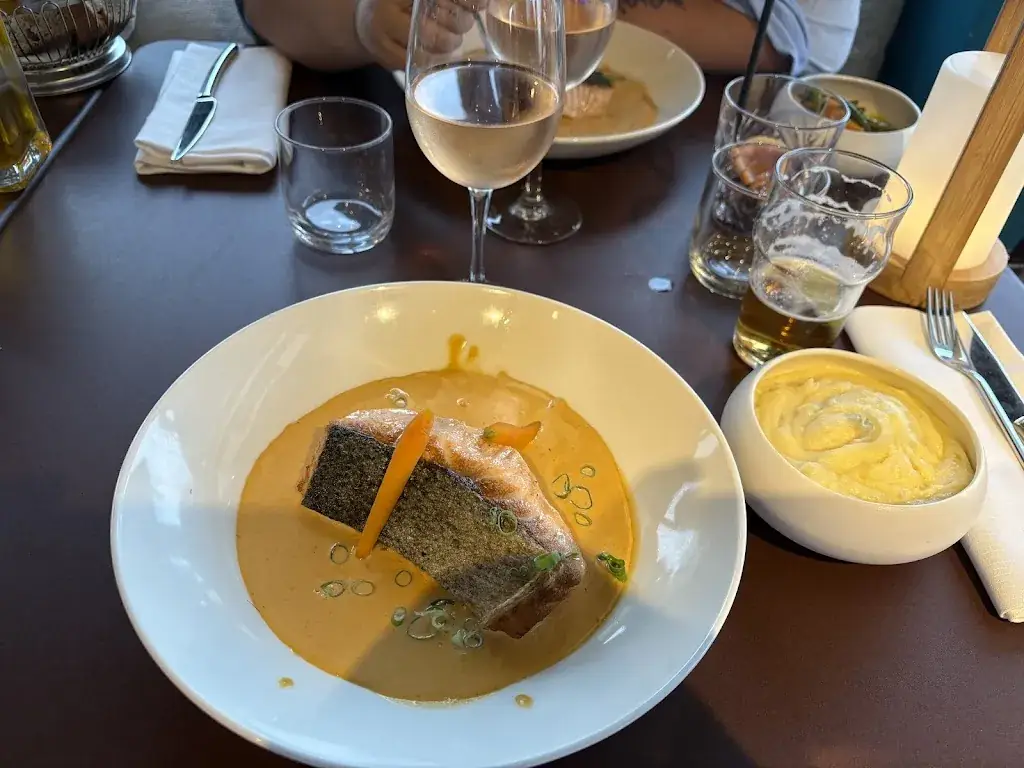 Le Ponton_Baule-Escoublac_slider_image_3