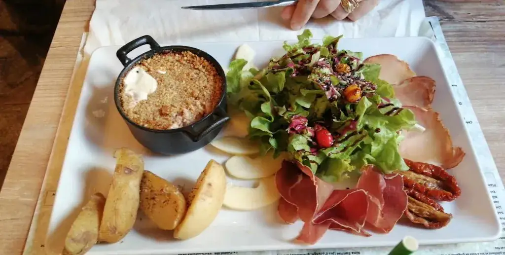 La Cabane_Bonneval-sur-Arc_slider_image_3