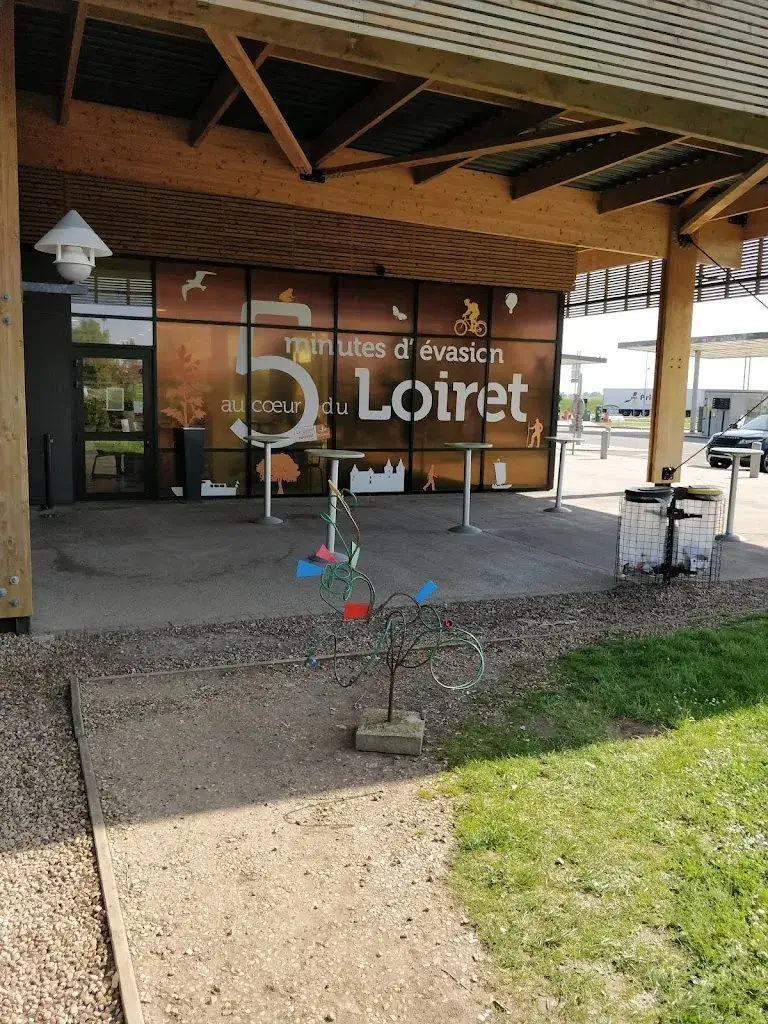 LEO RESTO - AIRE DU LOIRET ristorante a Beaune-la-Rolande