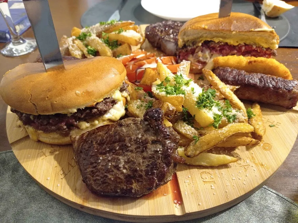 Chez Robert et Nina_Beaune-la-Rolande_slider_image_3