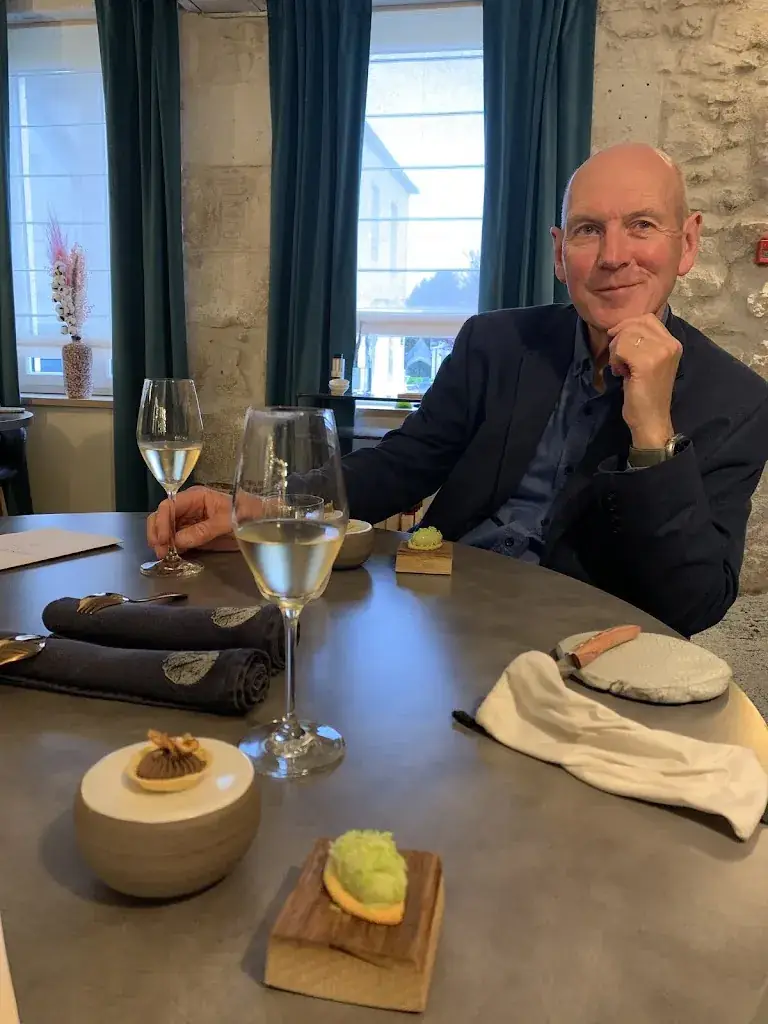 Lynda Anderson_Maison Medard_Boulleret_review