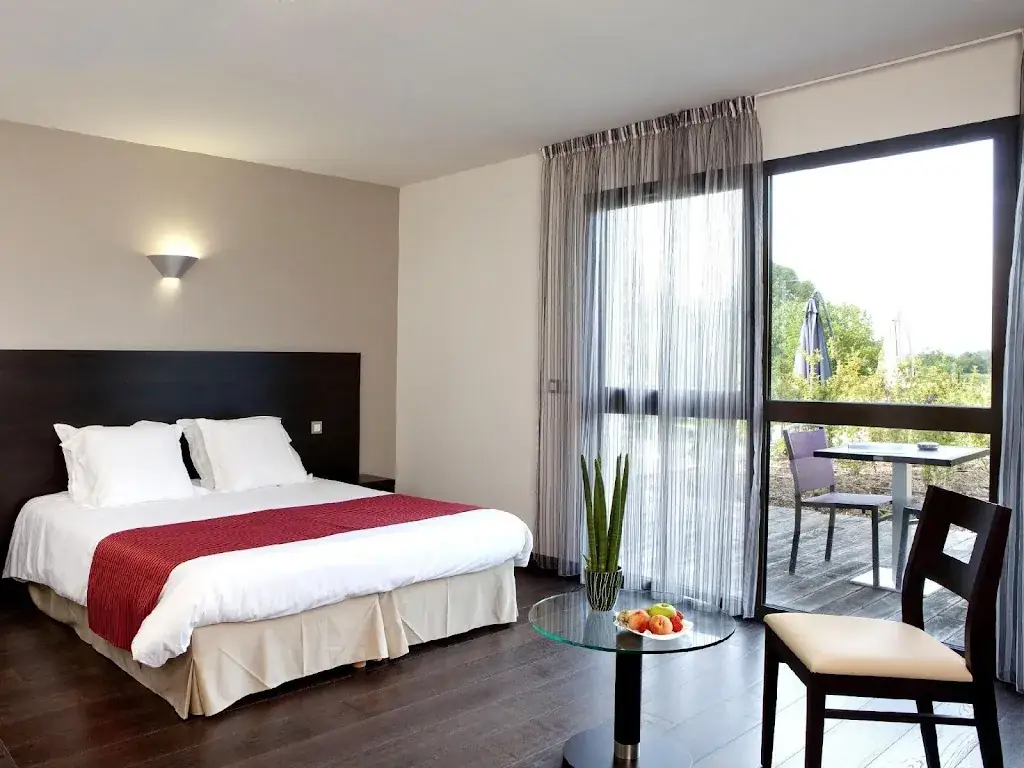 Logis Hôtel Terre de Loire_Belleville-sur-Loire_slider_image_1