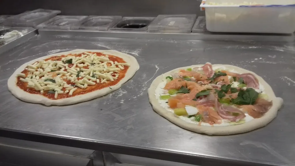 Menu_Camion _ PIZZA PLAZA_Belleville-sur-Loire_image_7