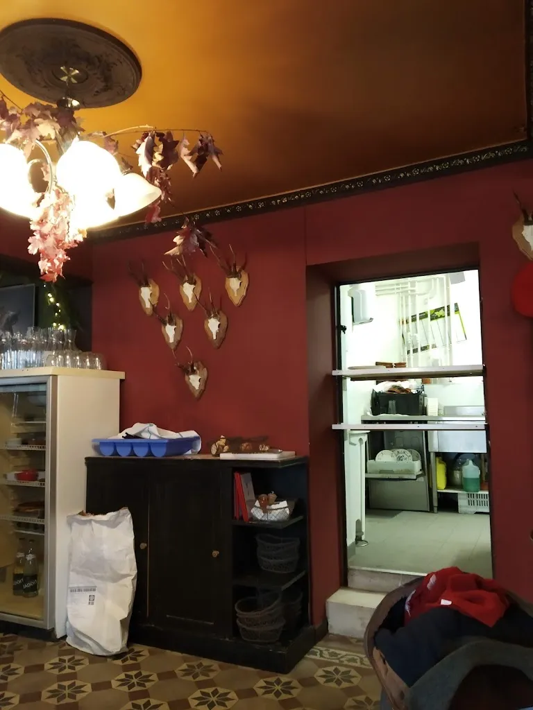 michel mathis_Café de la Mairie_Bouzy-la-Forêt_review