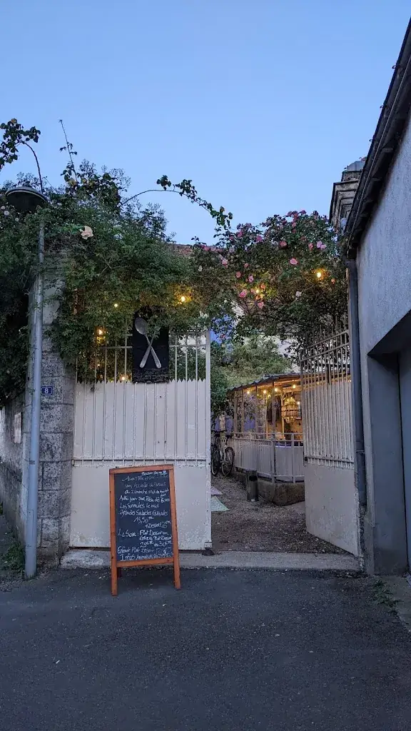 Christophe_Chez Aicha Aux mille et une saveurs_Bléré_review