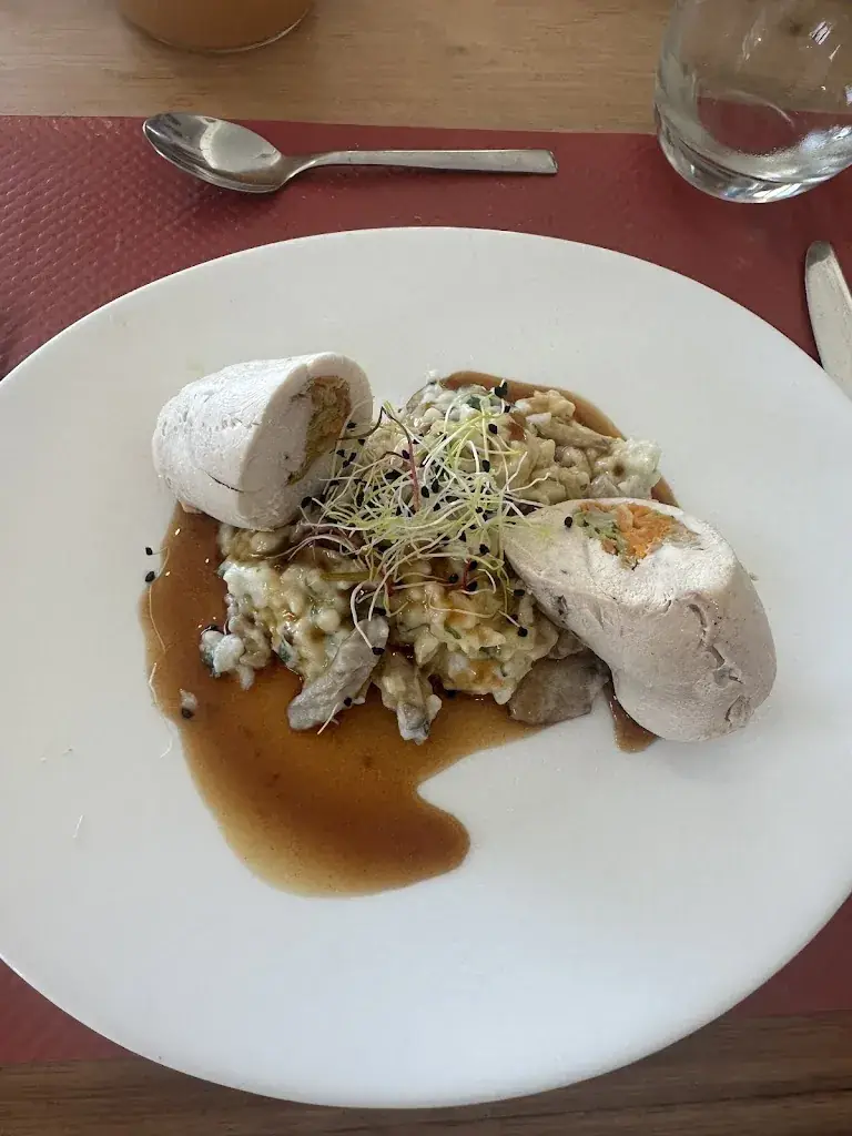 Meredith Howell_BistrOterre_Bléré_review