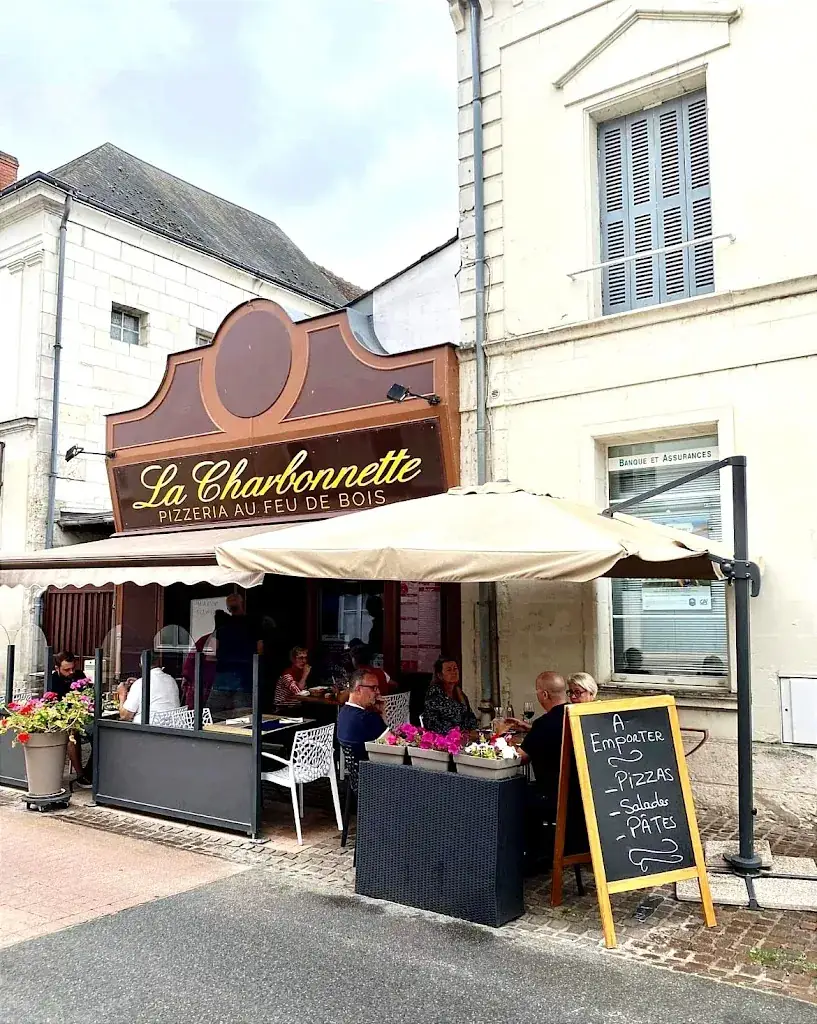 La Charbonette restaurant in Bléré