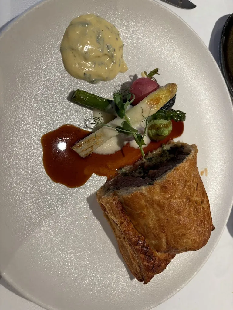 Charlie Wong_Le Médicis Restaurant_Blois_review