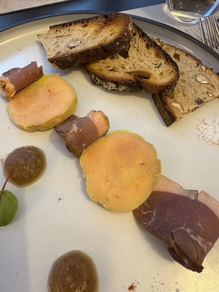 edward fordyce_Le Castelet_Blois_review