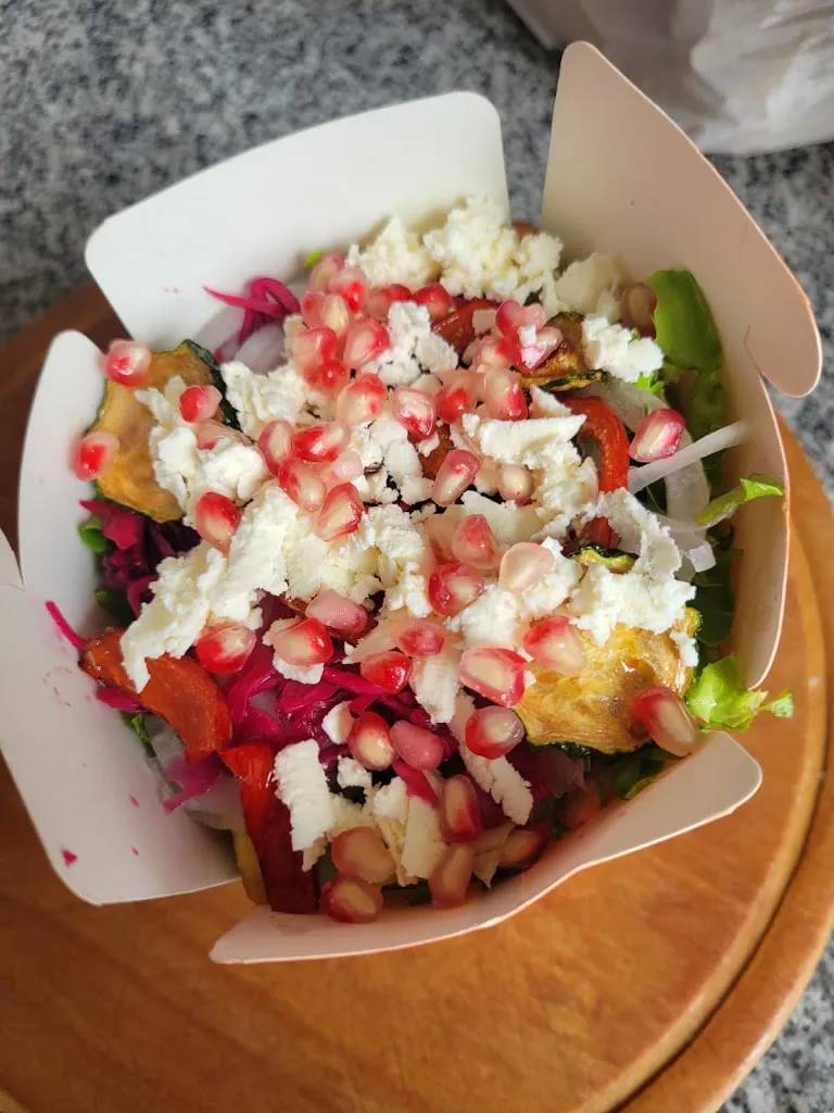 AZRA Restaurant-Snack halal_Valserhône_slider_image_2