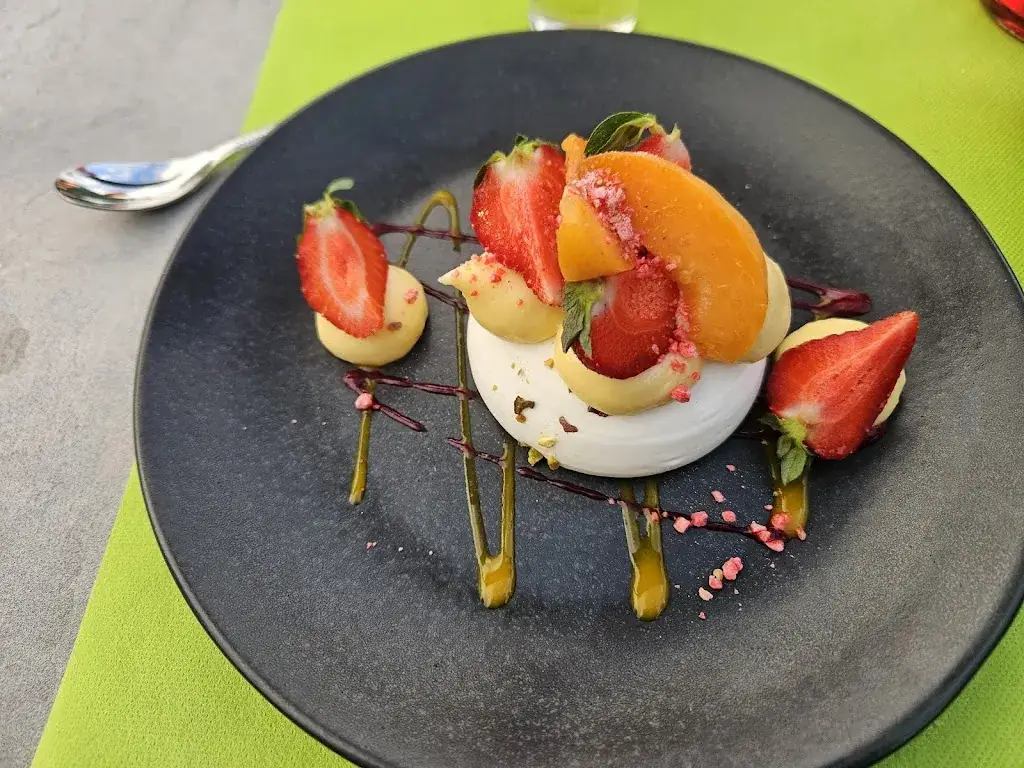 Ben Snoeijs_Entre Loire et Sologne_Sully-sur-Loire_review