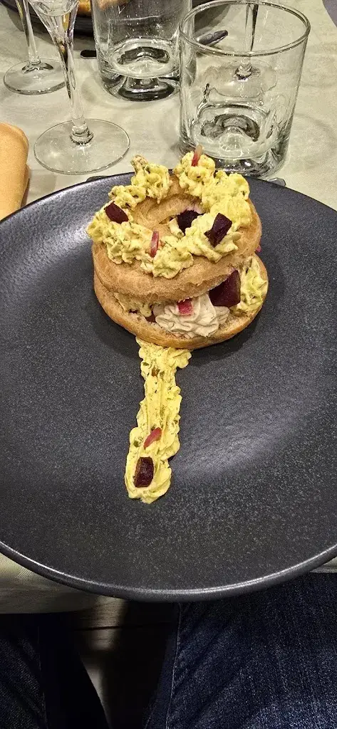 Gérard Latinier_Entre Loire et Sologne_Sully-sur-Loire_review