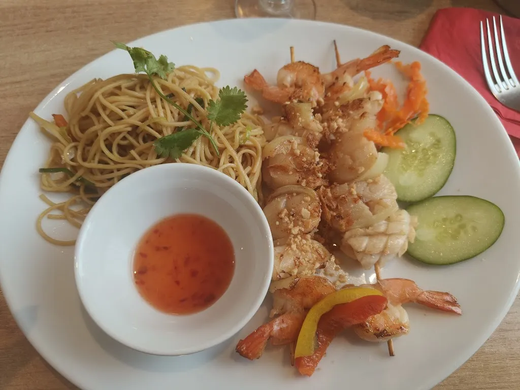 Hong Phuc_Bourges_slider_image_3