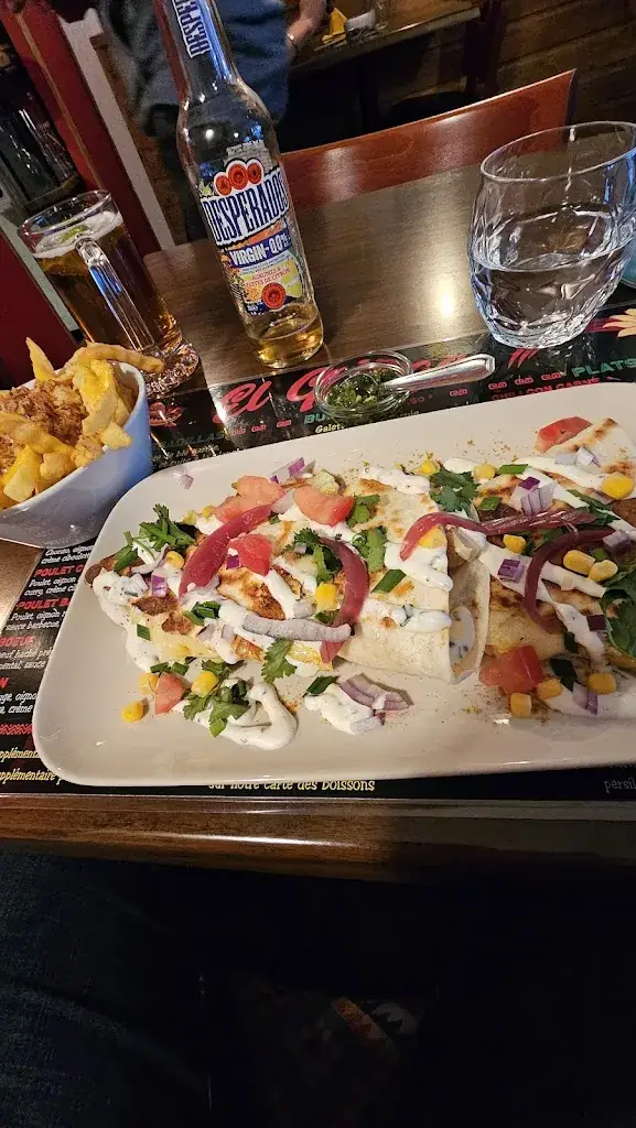 George Sweeney_El Gringo latino_Bourges_review