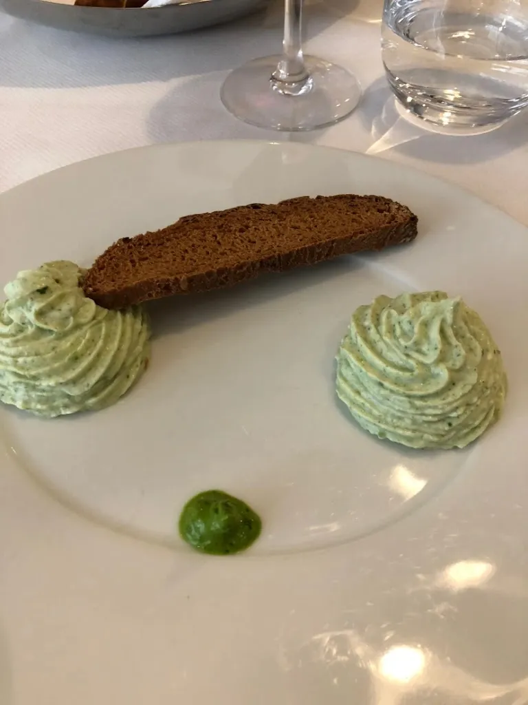 Adam Serdiuchenko_Le Bourbonnoux_Bourges_review