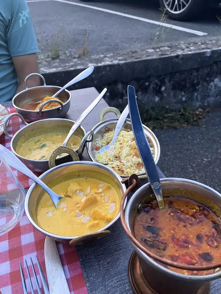 Nikki Oliver_L' Indigo Bourges Restaurant Indien_Bourges_review