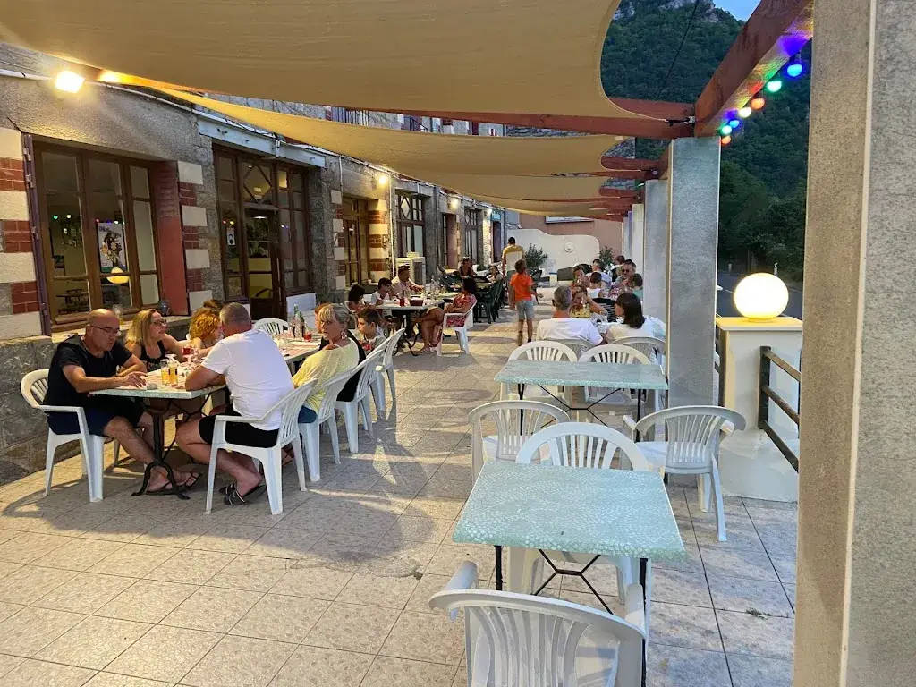 Hôtel Restaurant des Gorges au Viaduc_Rivière-sur-Tarn_slider_image_1