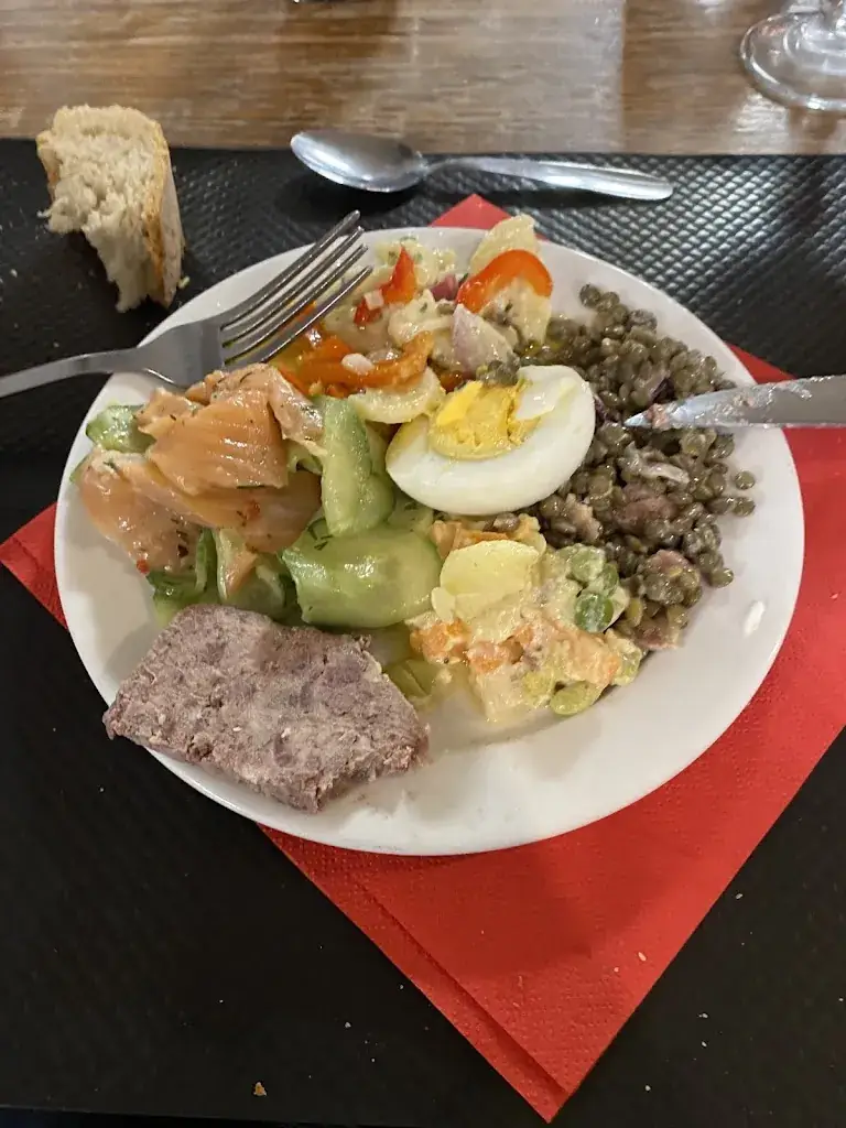 Rob Ashcroft_Brasserie L'Etape_Château-Gaillard_review