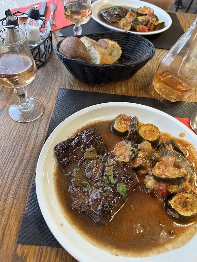 Sorin Patrik Ţiglar_Brasserie L'Etape_Château-Gaillard_review