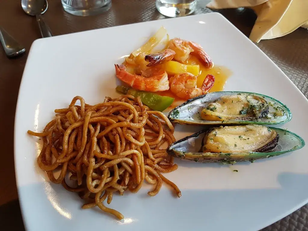 Restaurant L'Indochine_Bourg-Saint-Maurice_slider_image_2