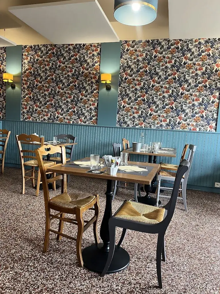 Au bistrot d'Eugénie restaurant in Huisseau-sur-Cosson