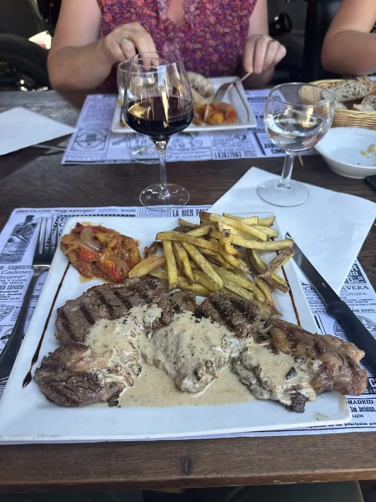 Saveurs Globe trottteur Restaurant in Brinon-sur-Sauldre