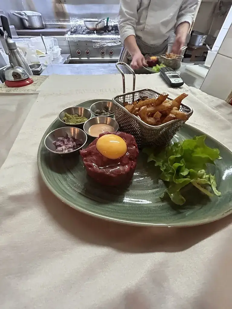 Restaurant Chez Henri II Beaugency_Beaugency_slider_image_3