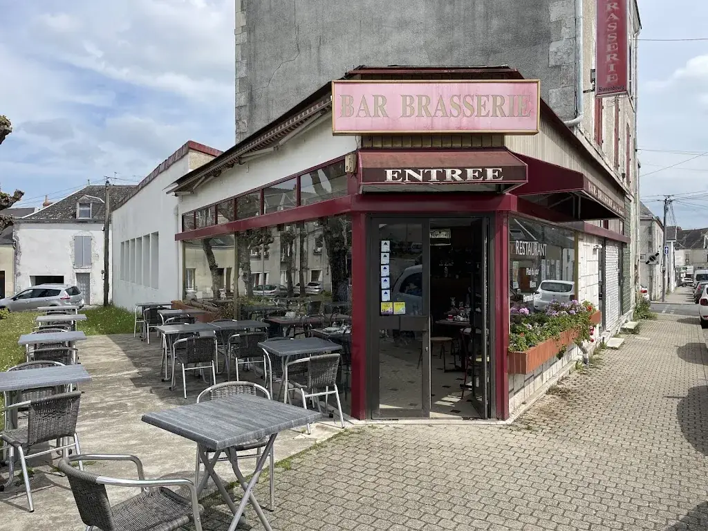 Xavier DeRGL_Brasserie de la Gare_Beaugency_review