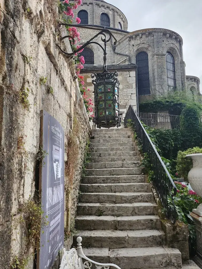 Ana Eva_Grand Hôtel de l'Abbaye_Beaugency_review
