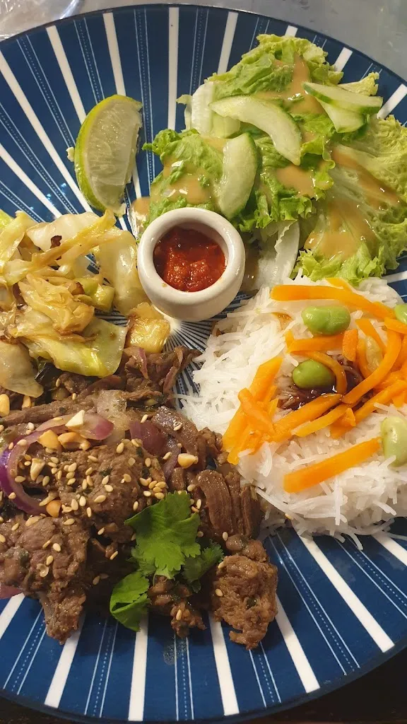 Menu_Restaurant Les Pieds sous la Table d'Adeline_Beaugency_image_5