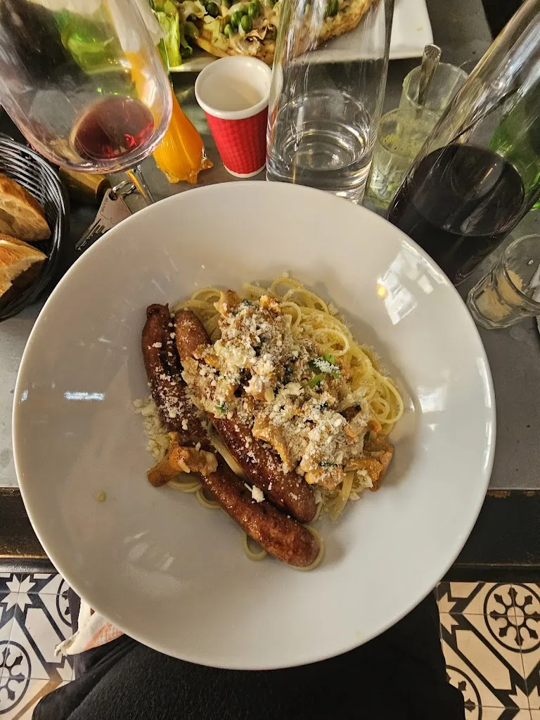 Ian Jackson_Restaurant Les Pieds sous la Table d'Adeline_Beaugency_review