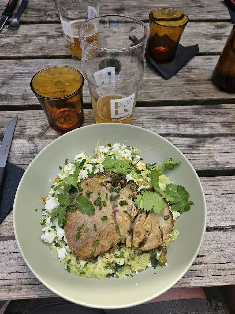 Marion Plaire_La bouchée_Beaugency_review