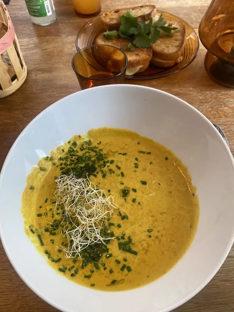 Emma_La bouchée_Beaugency_review