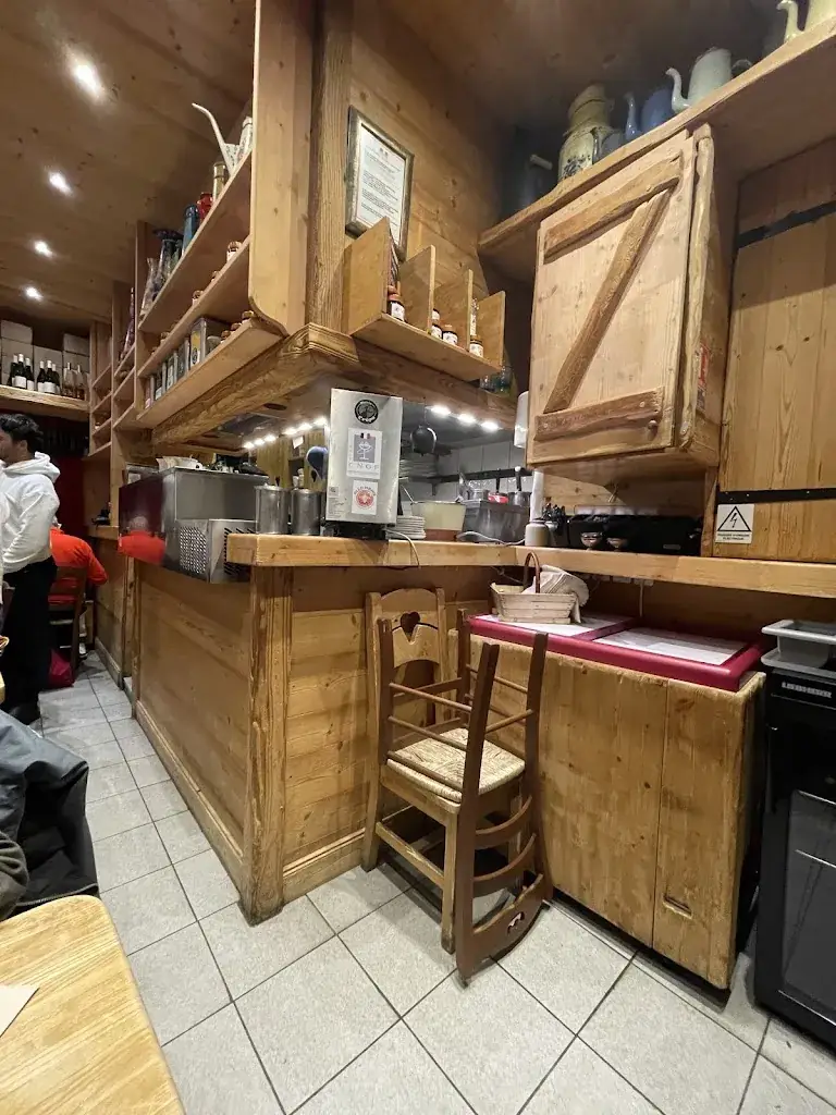 Mamie crêpes restaurant in Bourg-Saint-Maurice